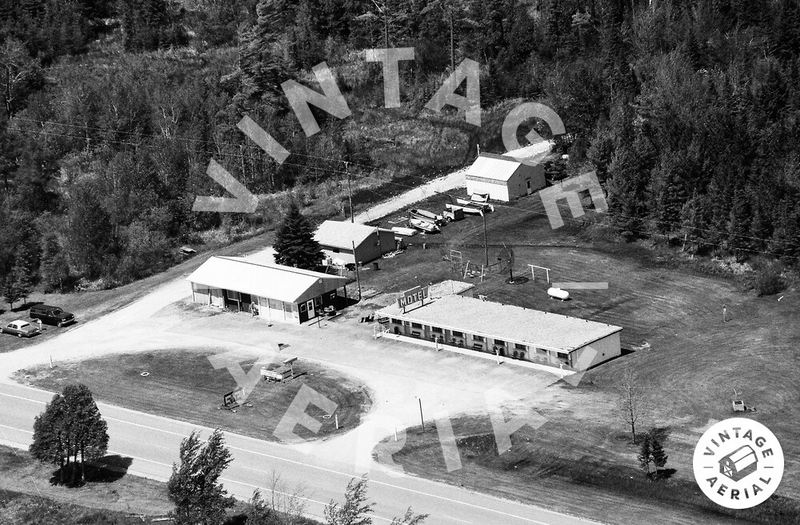 Big Bay Get-Away (Leilani Motel) - 1993 Photo (newer photo)